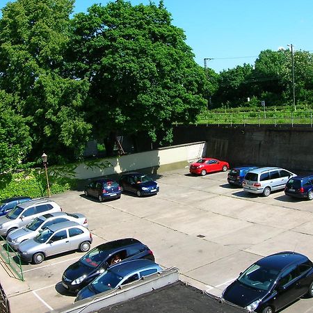 Hotel "Stadt Koethen" Кетен Екстер'єр фото