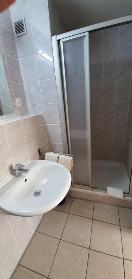 Hotel "Stadt Koethen" Кетен Екстер'єр фото